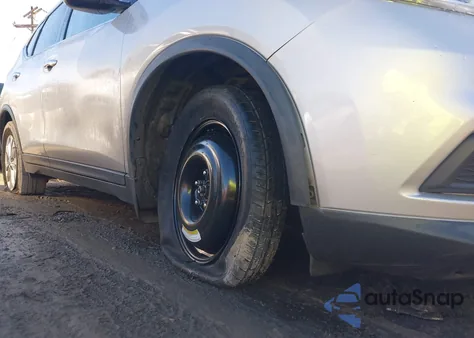 2016 Nissan Rogue Sv z USA, uszkodzony, nr VIN KNMAT2MV3GP593772